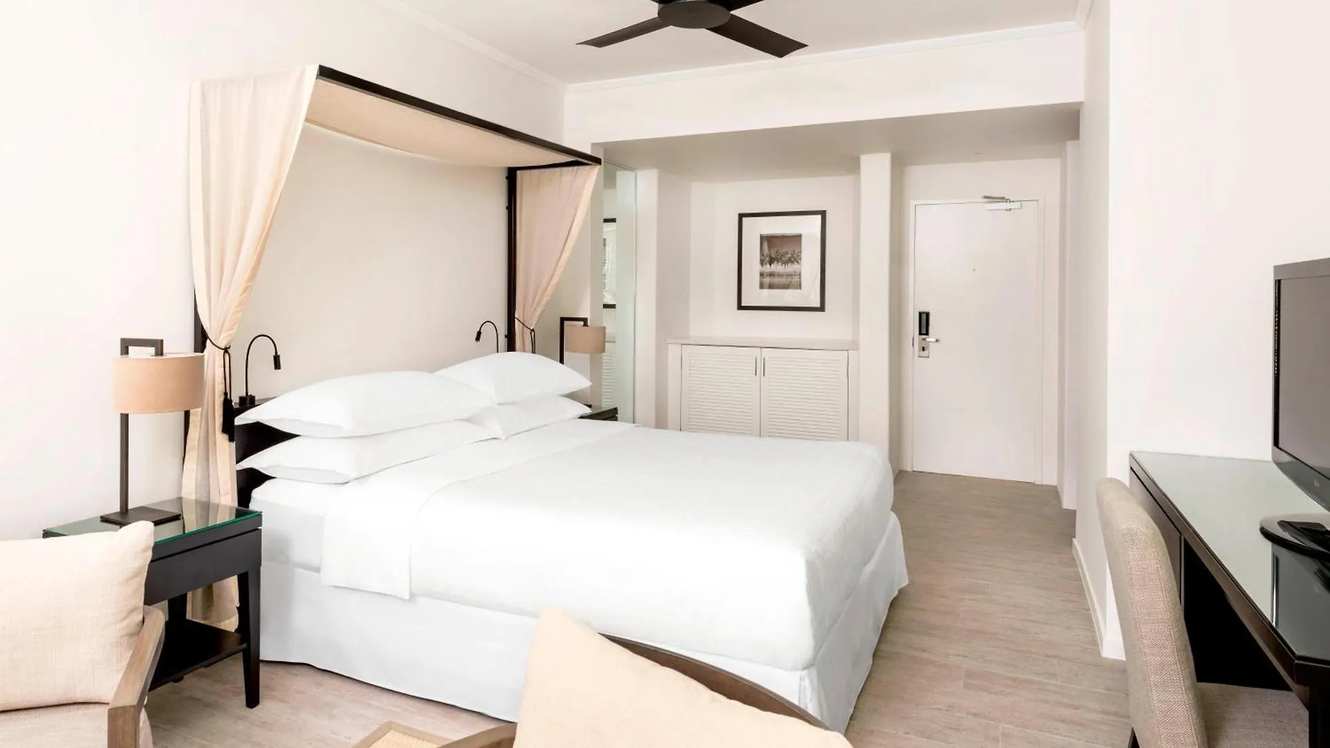 Sheraton Grand Mirage Resort, Port Douglas Resort